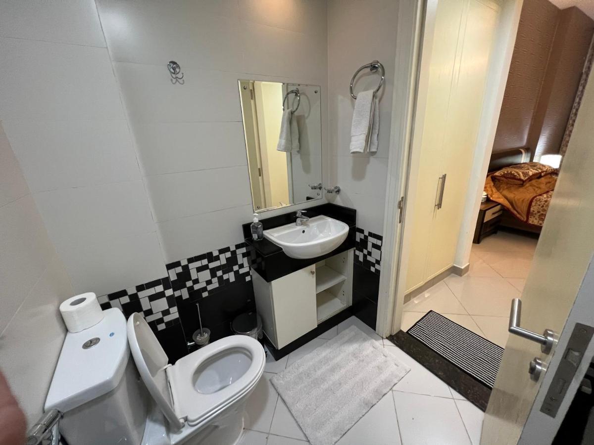 Large Size One Bedroom Apartment With Sea View Abu Dhabi Eksteriør bilde